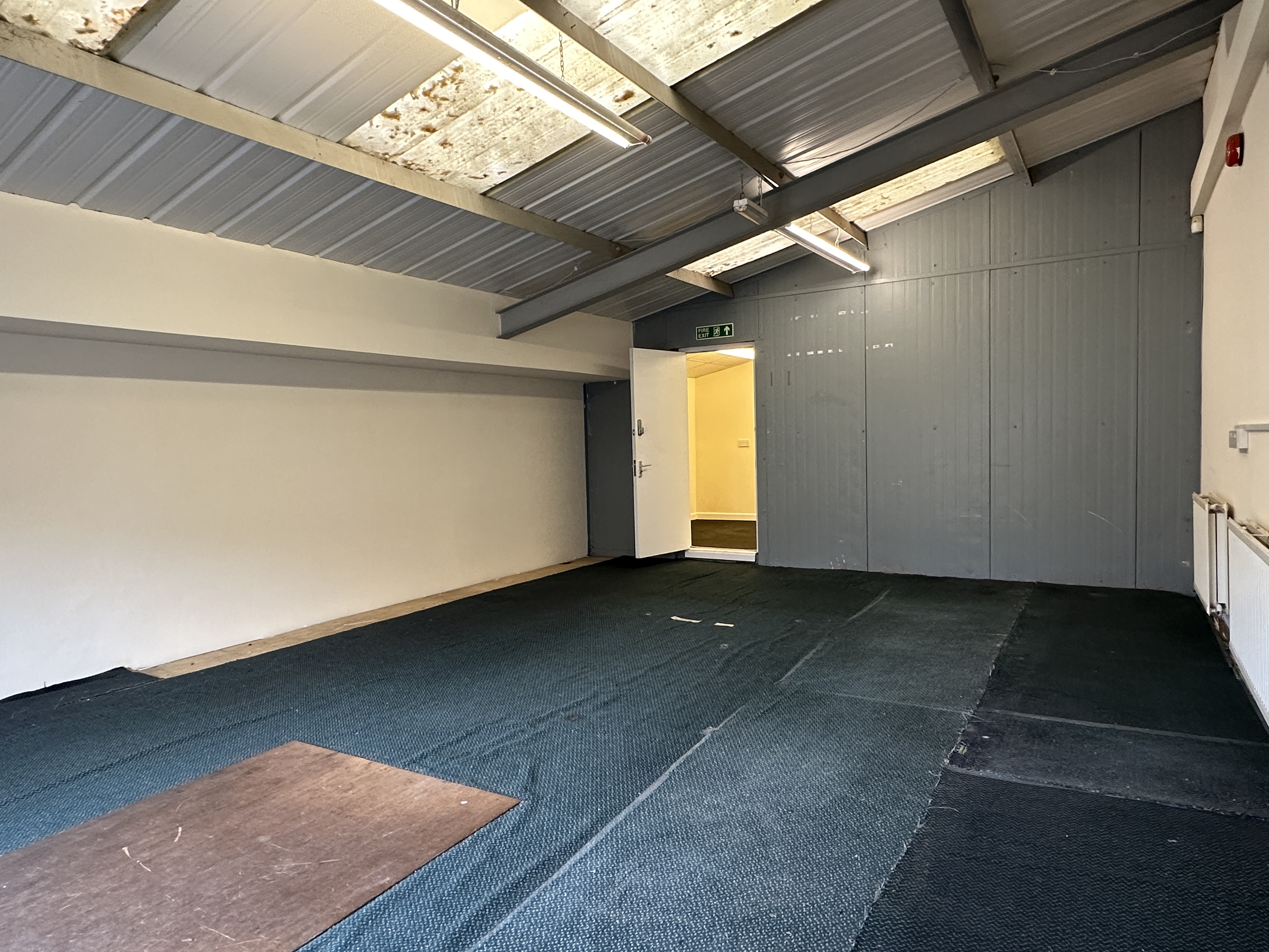 Office in Exeter - photo 3